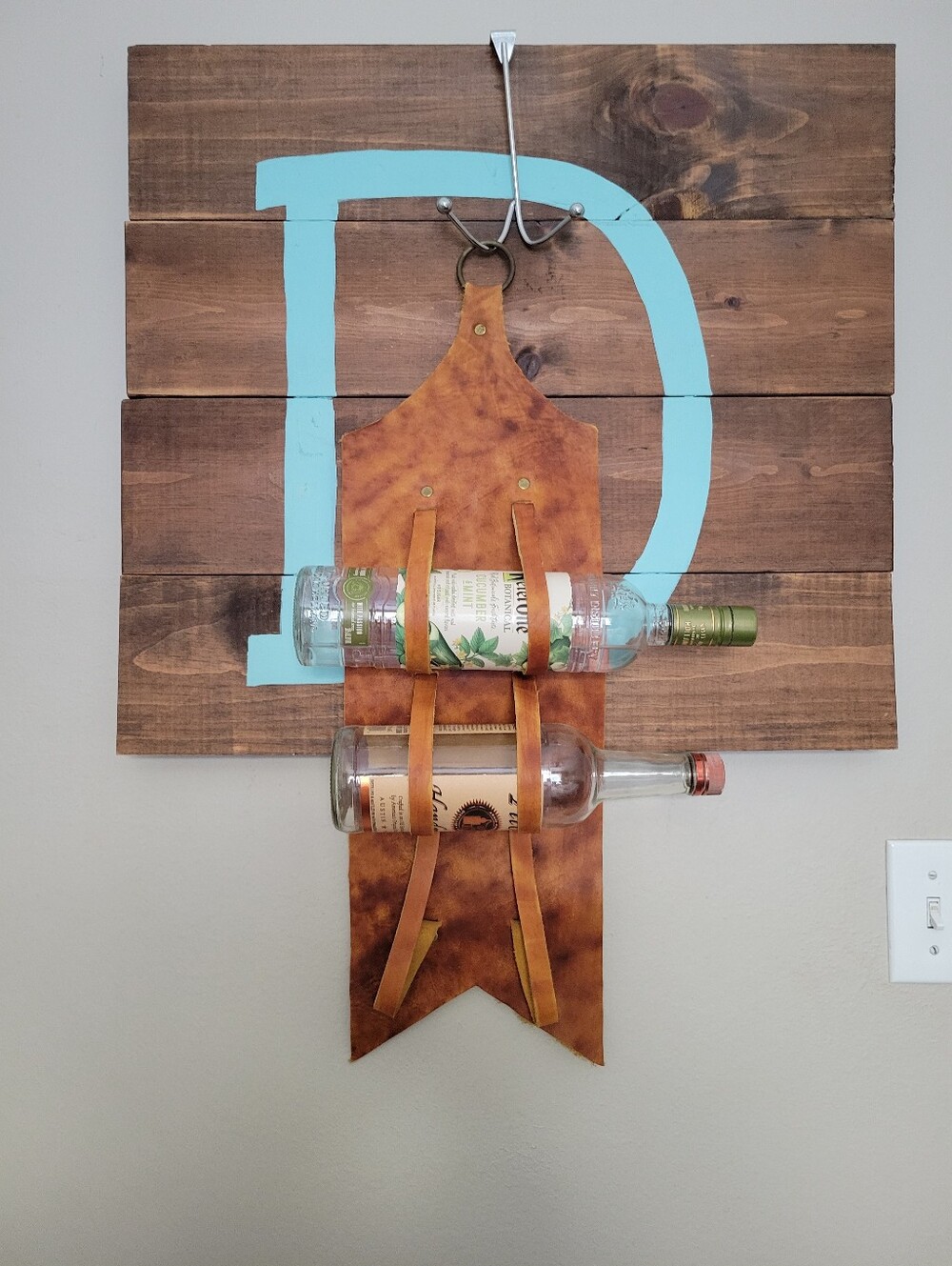 Handmade Tan Distressed Leather Hanging Wine/bottle Holder